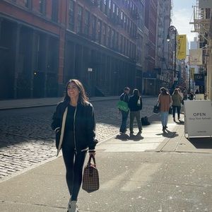 Meet your Posher, Michelle